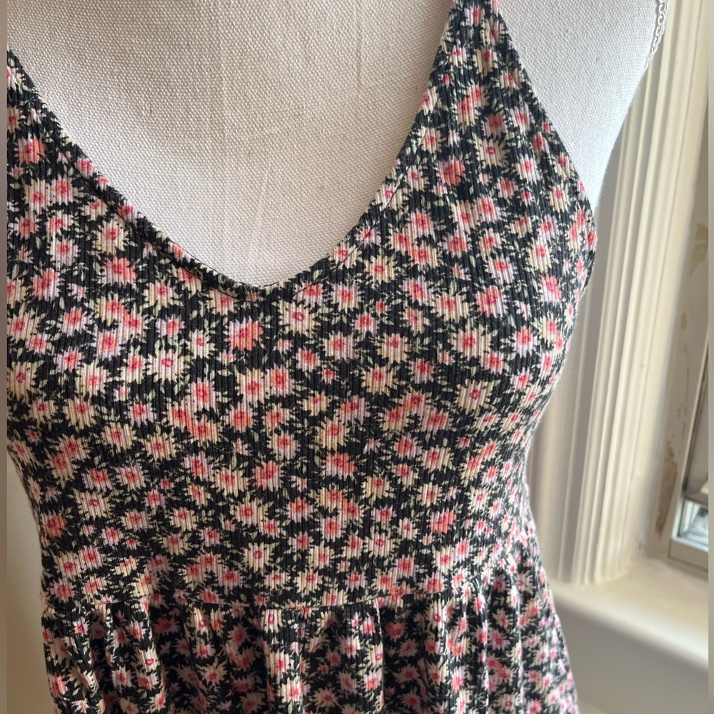 AMERICAN EAGLE Ribbed Floral Tank - Picture 3 of 3